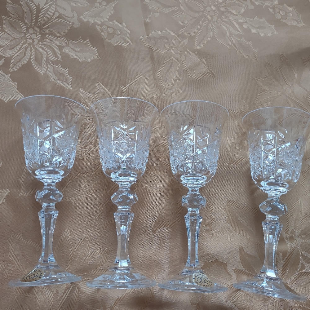 4 Genuine Bohemian Czech crystal footed drinking glassware